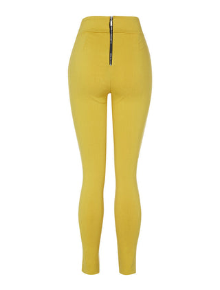 Pantalon moulant à boutons décoratifs - jaune safran