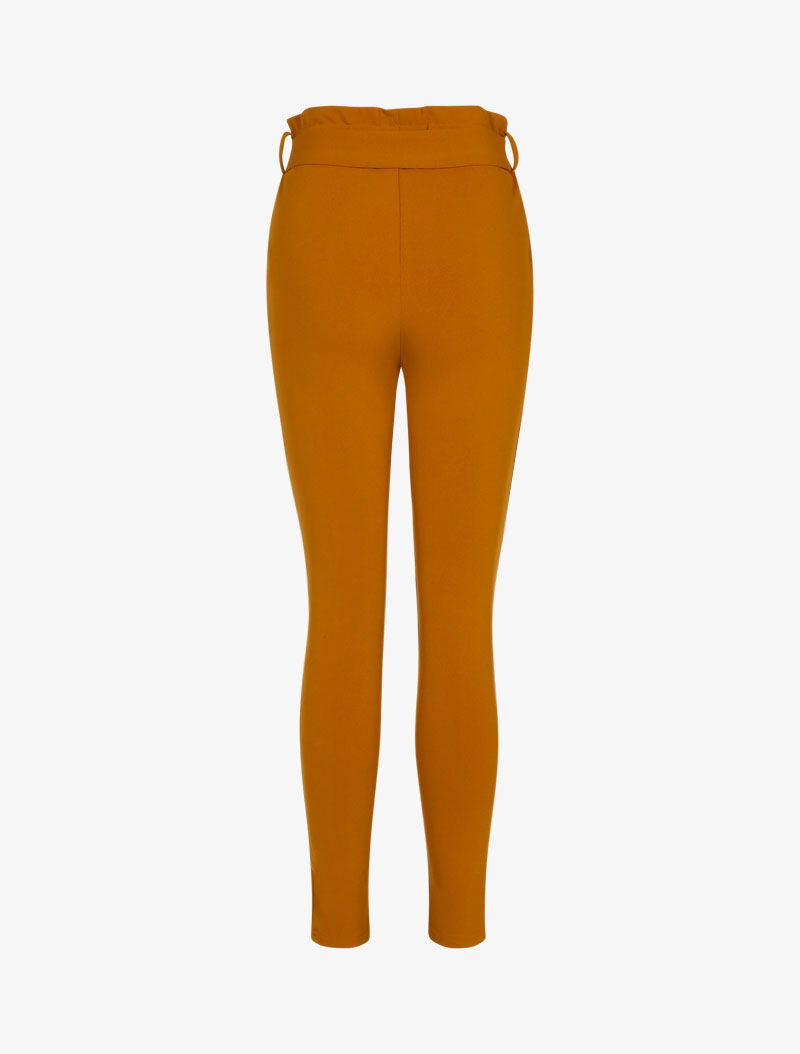 Pantalon coupe carotte à taille volantée - rouille