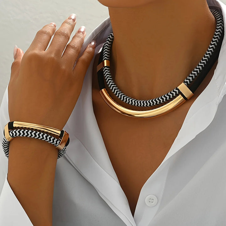 Auriane | Raffinement moderne pour chaque occasion