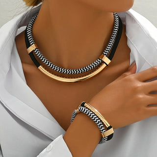 Auriane | Raffinement moderne pour chaque occasion