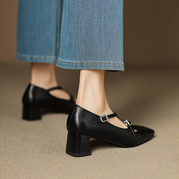 Béatrice | Leder Kitten Heels