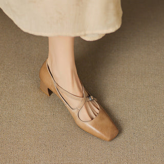 Béatrice | Leder Kitten Heels