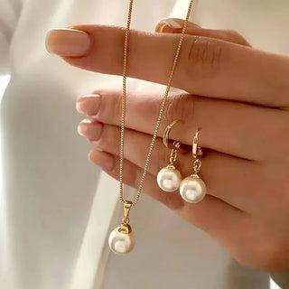 Reine | Collier de Perles Élégant et Gracieux