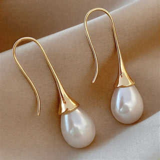 Désirée | Boucles d'Oreilles Beauté Classique en Perles
