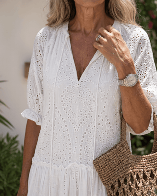Eleanor | Robe midi à encolure en V