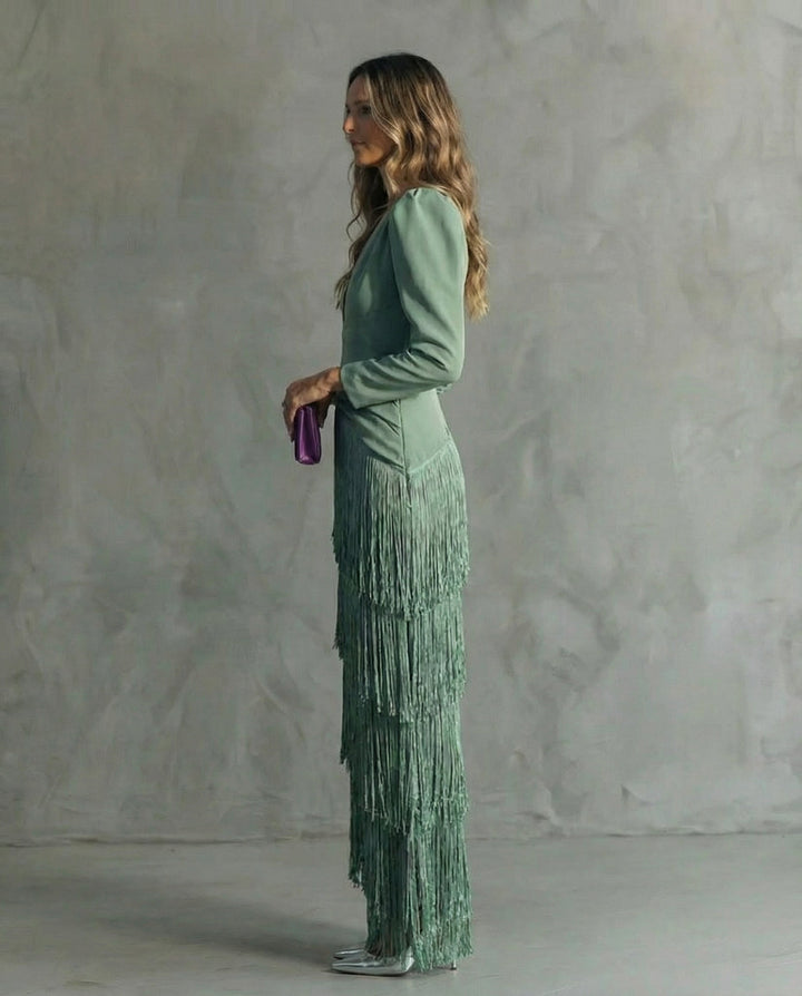 Clara | Robe élégante à manches frangées