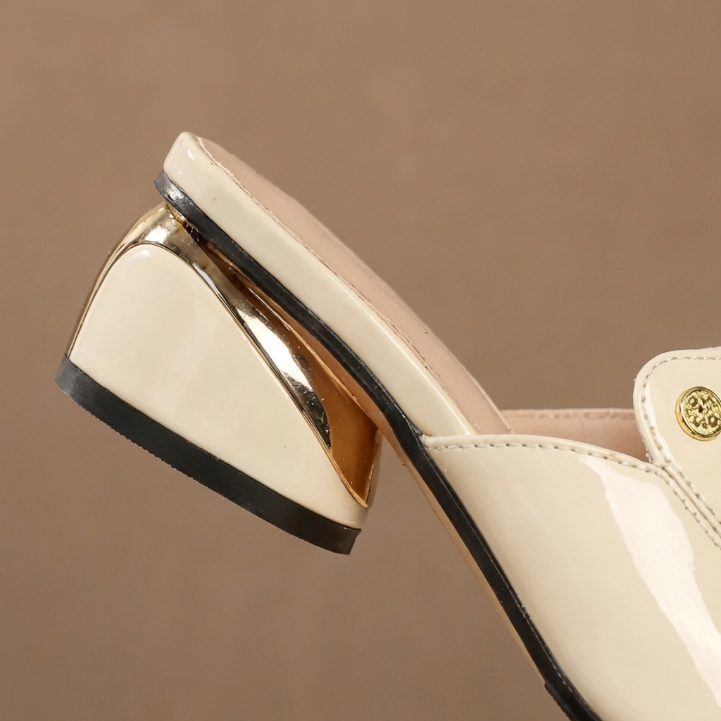 Céline | Talons à glissière en vernis
